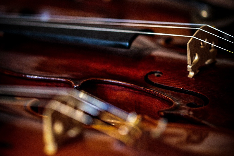 Antiquariato, Arte Orientale e Strumenti Musicali