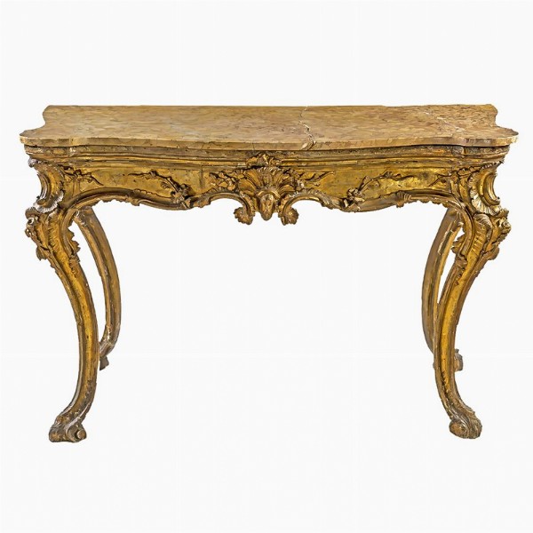 Republic. the new life of auction houses